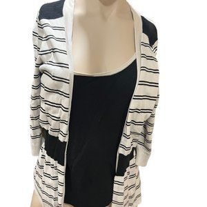 AUGUST silk Knits - perfect condition built in camisole in cardigan runched mid